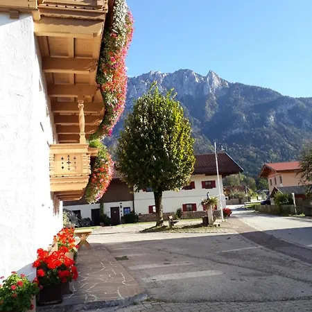Апартаменты Tischlerhof Эббс